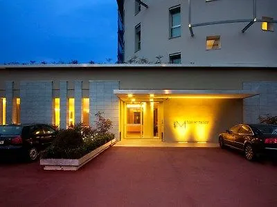 Hsm Hotel San Martino Гарбаньяте-Монастеро