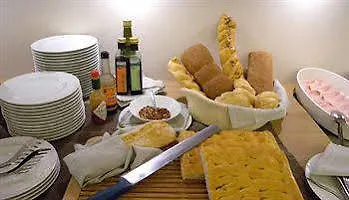 Hsm Hotel San Martino Гарбаньяте-Монастеро