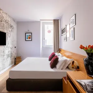 Downtown Boutique House - Ca Domus Collection 2* روما
