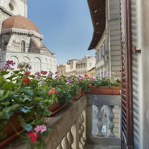 Di Piazza Del Duomo 2* فلورنس
